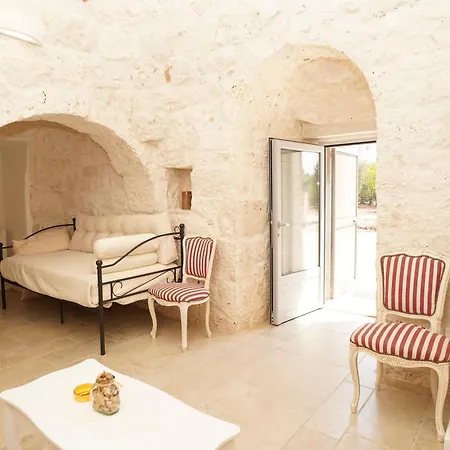 Villa Trullo Le Rondinelle San Michele Salentino