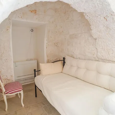 Trullo Le Rondinelle Villa San Michele Salentino