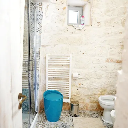 Trullo Le Rondinelle Villa