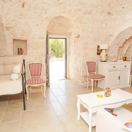 Villa Trullo Le Rondinelle